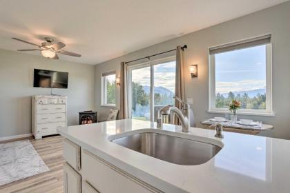 Secluded Palmer Home with Mountain Views! - image 15