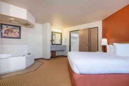 AmericInn by Wyndham Pampa Event Center - image 2