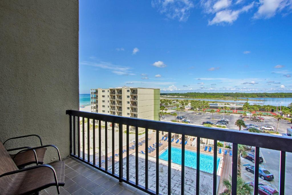 Panama City Beachfront Condo Near Pier Park! - image 4