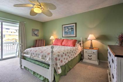 Townhome with Private Yard Walk to Beach and Dining! - image 10