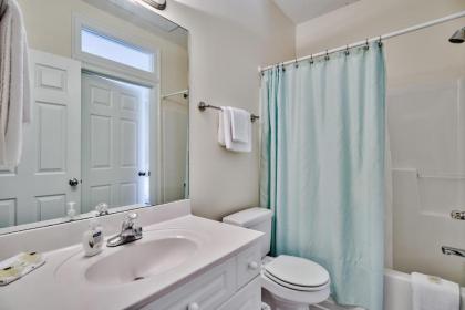 Bella Casa - 5 Bdrm Directly on the Beach & Huge Swim Spa! - image 17