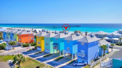 Sun of a Beach - Beautiful Home next to Pier Park - Swimming Pool! - image 4