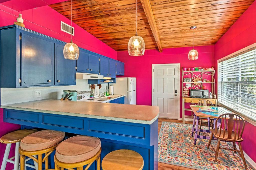 Vibrant PCB Abode with Patio Walk to the Beach - main image