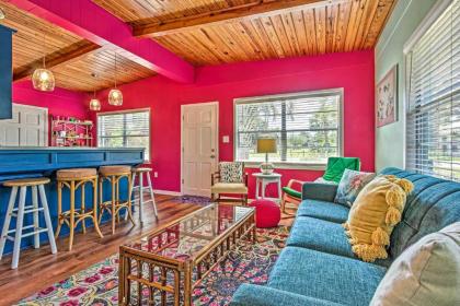 Vibrant PCB Abode with Patio Walk to the Beach - image 4