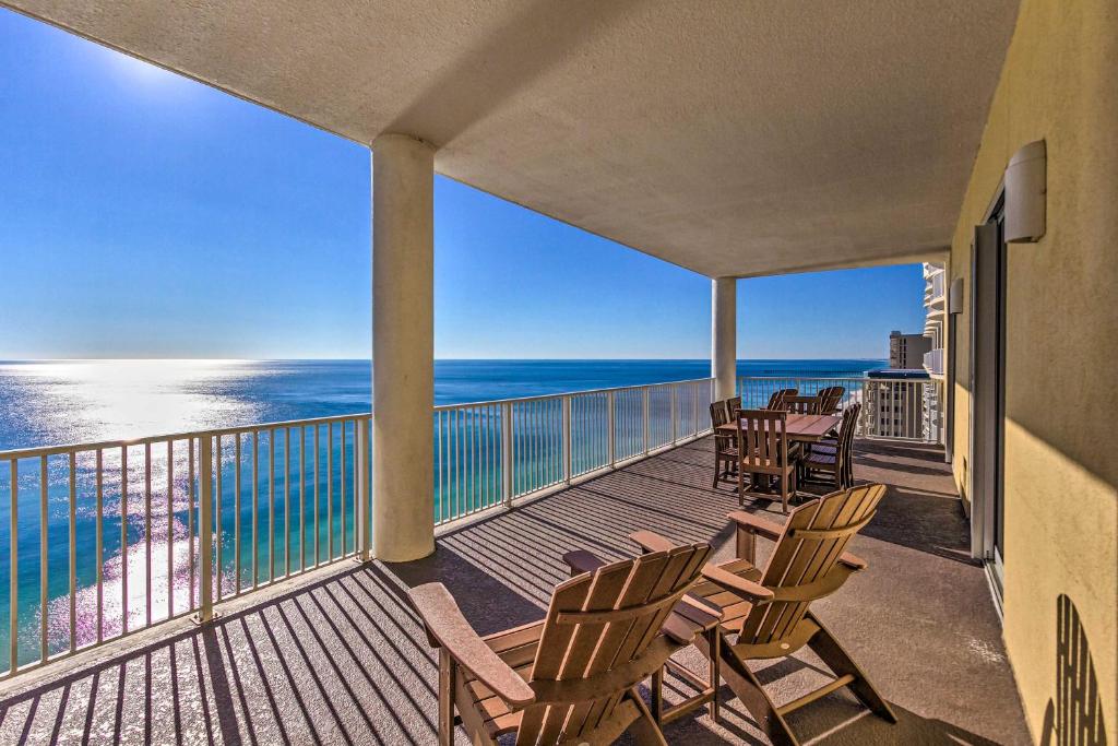 Waterfront Condo with Gulf View Steps to Shore - main image