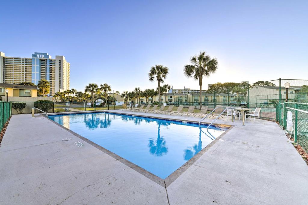 PCB Resort Townhome with Patio and Resort Access! - image 2