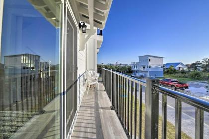 Coastal Home with Rooftop Terrace and Sunset View - image 18