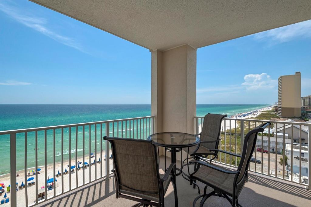 Ocean Reef 909! 4 BD 3 BA Ocean View And Amazing Location - image 2