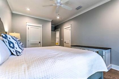 Getaway Off 30A with Golf Cart Walk to Beach! - image 15