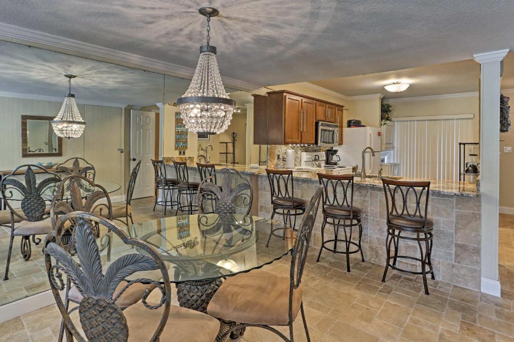 Seaside Panama City Beach Condo with Pool Access! - image 5