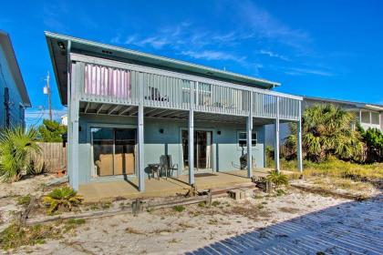 Cozy Cottage Steps from St Andrew State Park! - image 3