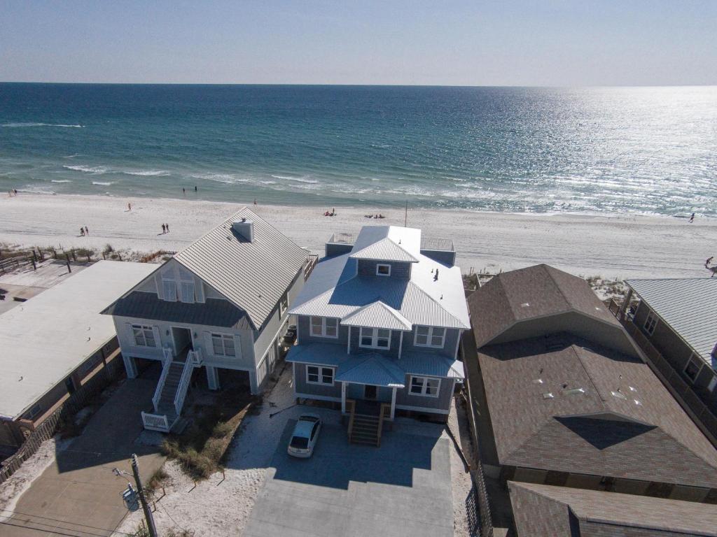 Making Waves - Huge HEATED Beachfront Pool & Hot Tub! Best in PCB! - main image