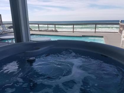 Making Waves - Huge HEATED Beachfront Pool & Hot Tub! Best in PCB! - image 8