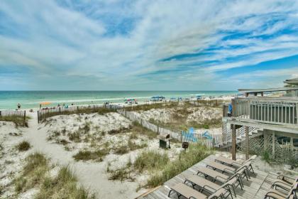 Beachcomber - Beachfront with Pool and Hot Tub - On the Beach! - image 17