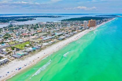 Beachcomber - Beachfront with Pool and Hot Tub - On the Beach! - image 2