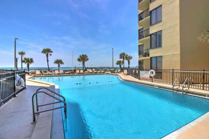 Luxury Condo with Ocean View and Beach Access - image 2