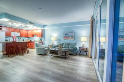 Laketown Wharf 219! New unit 1 BD 2 bath And Amazing Amenities! - image 17