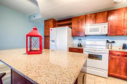 Laketown Wharf 219! New unit 1 BD 2 bath And Amazing Amenities! - image 3