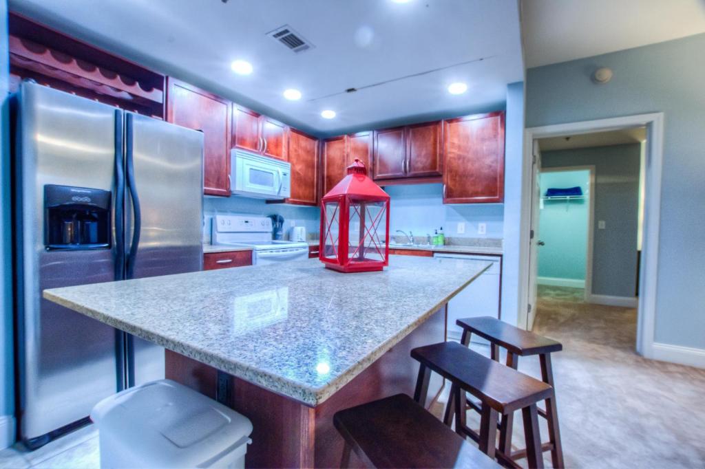 Laketown Wharf 611 Gulf View Great Location And Awesome Amenities! - image 5