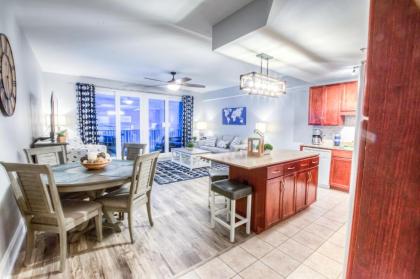 Amazing Style In Lake town Wharf! 1 BD 2 BA Amenities and Location! - image 14