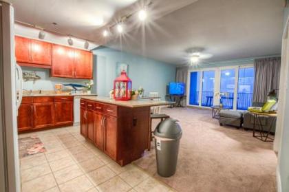 BEAUTIFUL 3 BD Laketown Wharf 1133- Best Amenities! - image 4