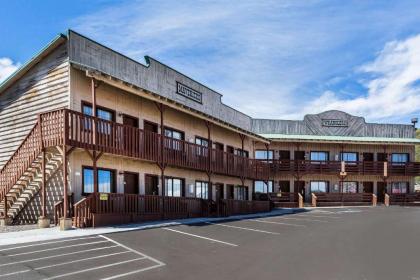 Quality Inn Bryce Canyon - image 1