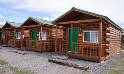 Bryce Gateway inn Cabins - image 11