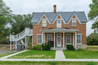 Panguich Red Brick Homes Lower Home Panguitch Utah