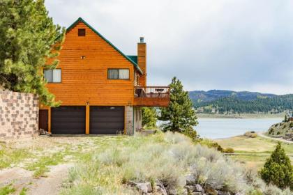 Scenic Panguitch Lake Cabin