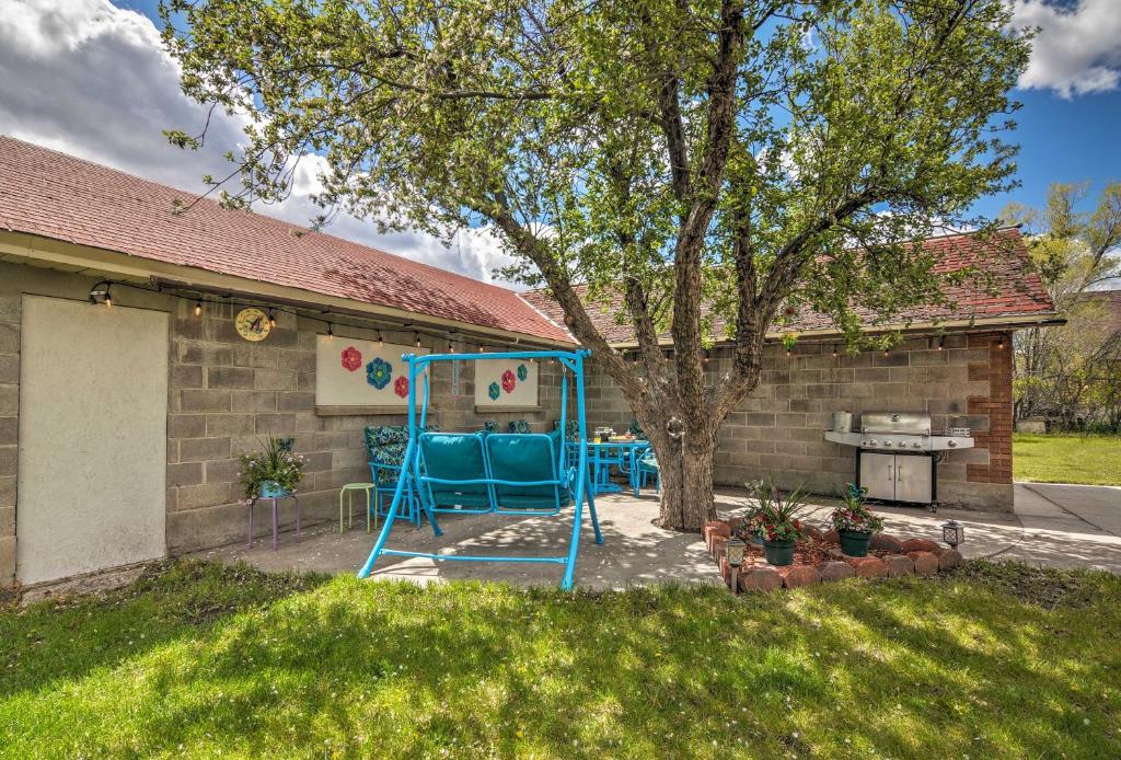 Panguitch Home with Patio about 24 Mi to Bryce Canyon - image 7