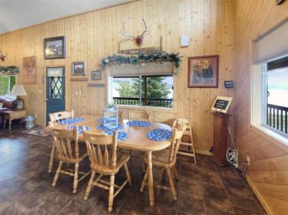 Mel`s Place Panguitch Lakeside cabin - image 11