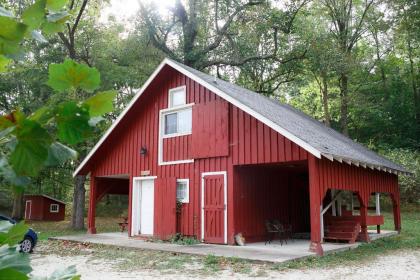 Wilstem Cabins - image 12