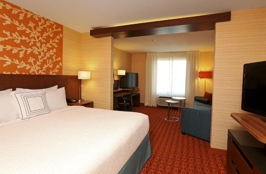 Fairfield Inn & Suites by Marriott Omaha Papillion - image 3