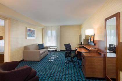 Fairfield Inn & Suites by Marriott Paramus - image 13