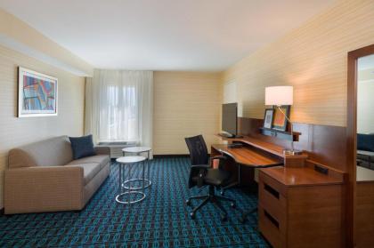 Fairfield Inn & Suites by Marriott Paramus - image 14