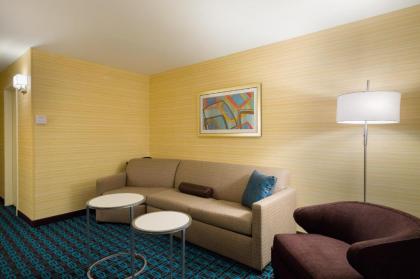 Fairfield Inn & Suites by Marriott Paramus - image 20