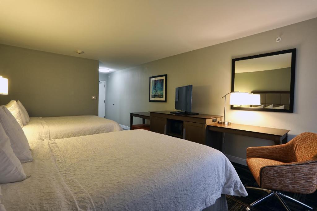 Hampton Inn Paris - image 7