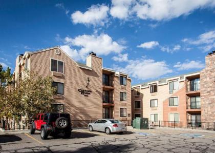 Carriage House Condominiums by All Seasons Resort Lodging Park City