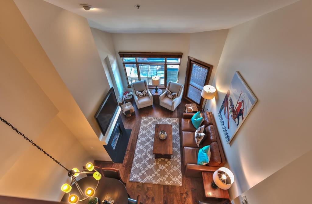 Sundial Lodge Superior Penthouse by Canyons Village Rentals - main image