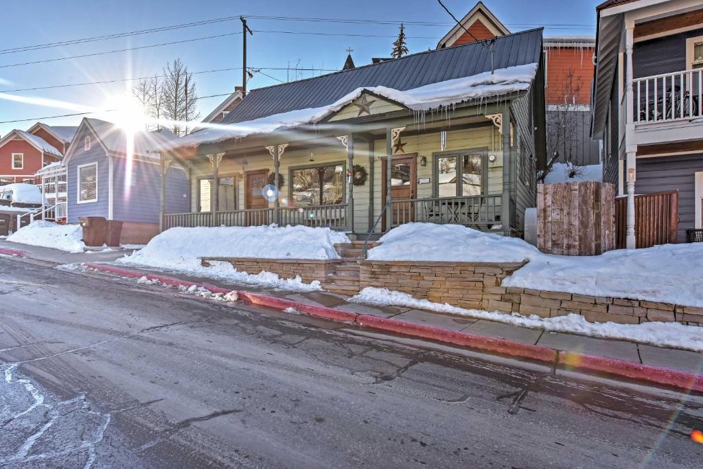 Historic Downtown Park City Home -Walk to Ski Lift - main image