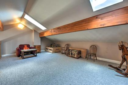 Park City Townhome with Hot Tub 1 Miles to Ski Lift! - image 4