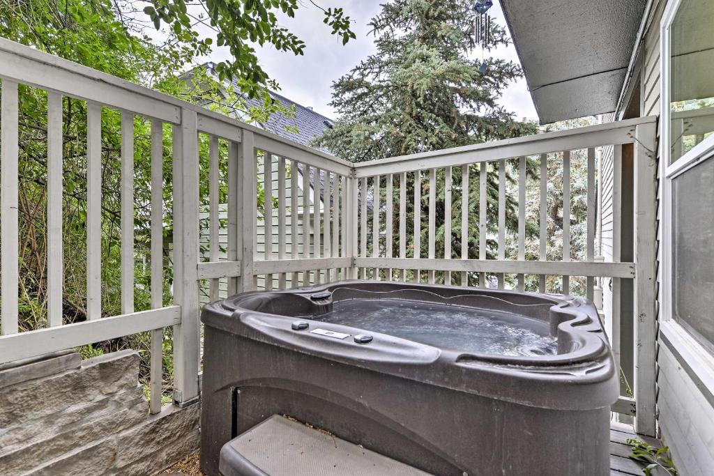 Downtown Park City Townhome with Hot Tub and Mtn Views! - image 6