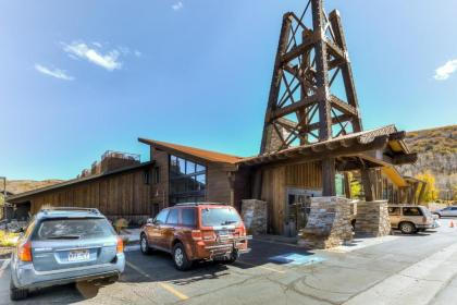 Cozy Studio by Sundance Main Street & Park City Mountain - image 7