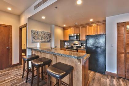 Sundial Lodge Superior 2 Bedroom by Canyons Village Rentals - image 4