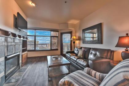 Sundial Lodge Superior 2 Bedroom by Canyons Village Rentals - image 8