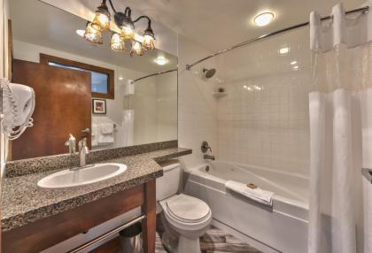 Sundial Lodge Superior 2 Bedroom by Canyons Village Rentals - image 9