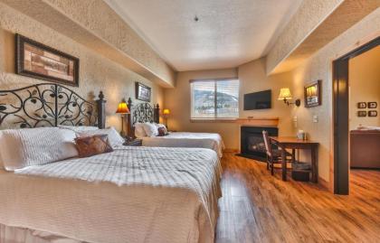 Silverado Lodge Two Queen Hotel Room by Canyons Village Rentals - image 10