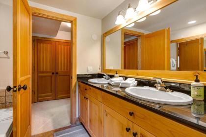 Beautiful Deer Valley Portico Condo - image 15