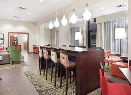 Hampton Inn & Suites Parker - image 14