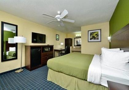 Quality Inn Parker - image 13